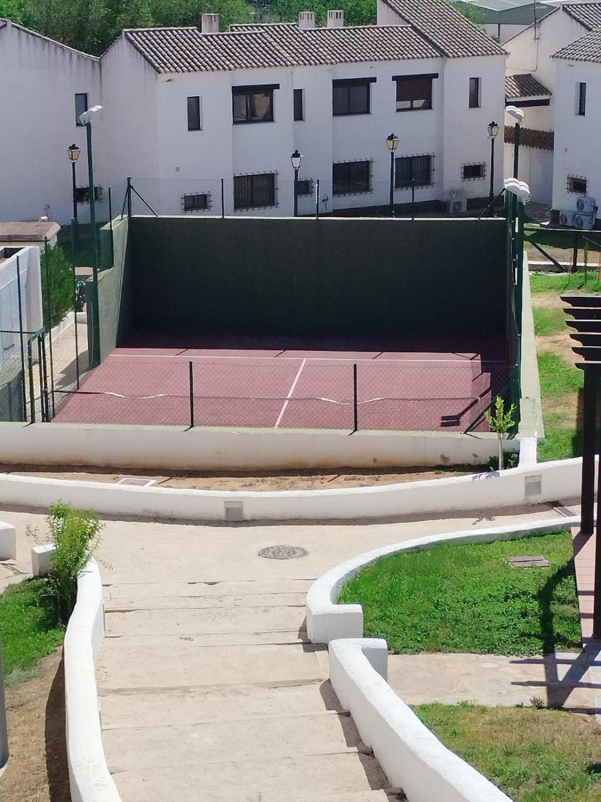 Suite En Sierramagna, Piscina Abierta El Ronquillo Екстер'єр фото