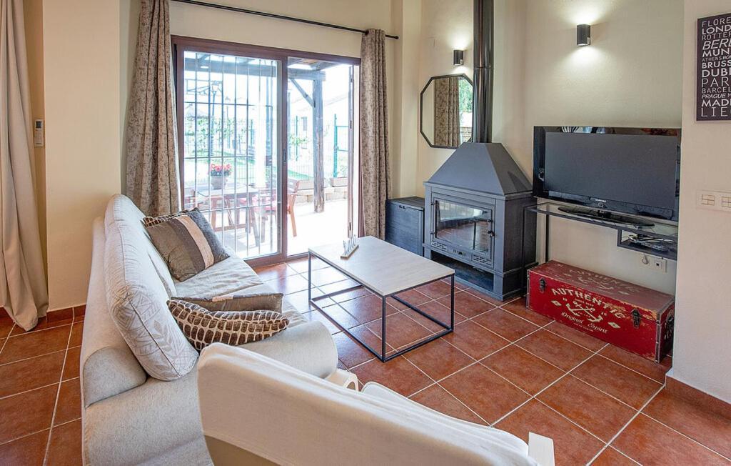 Suite En Sierramagna, Piscina Abierta El Ronquillo Екстер'єр фото